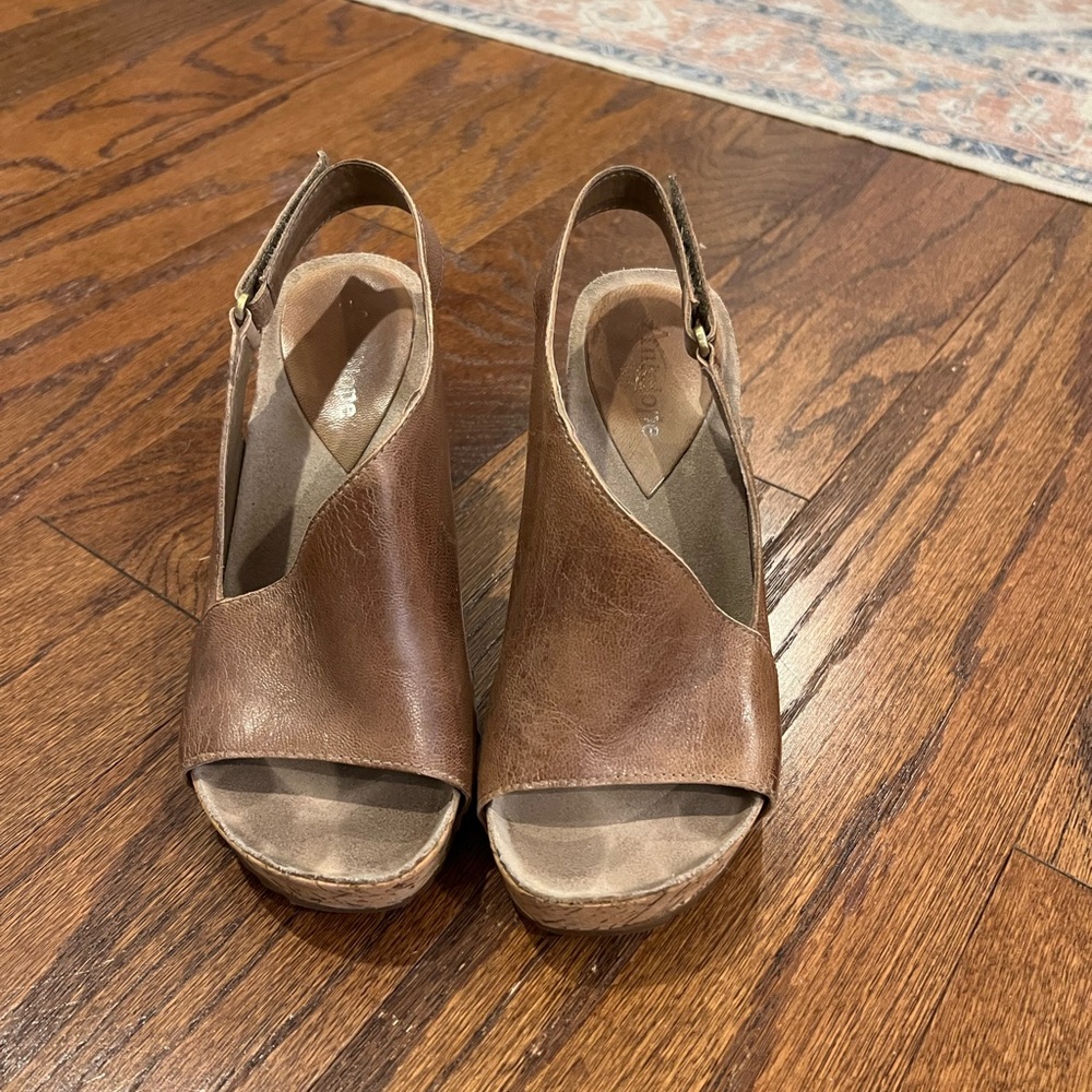 Antelope Brown Leather Slingback Wedge Sandals